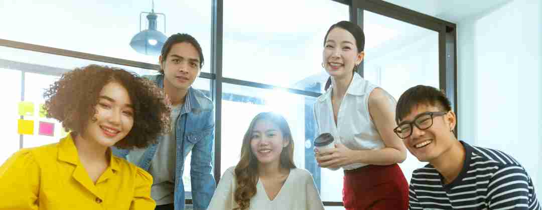 与全球最佳雇主  欧陆注册光电<br>
一起探索未来职涯可能