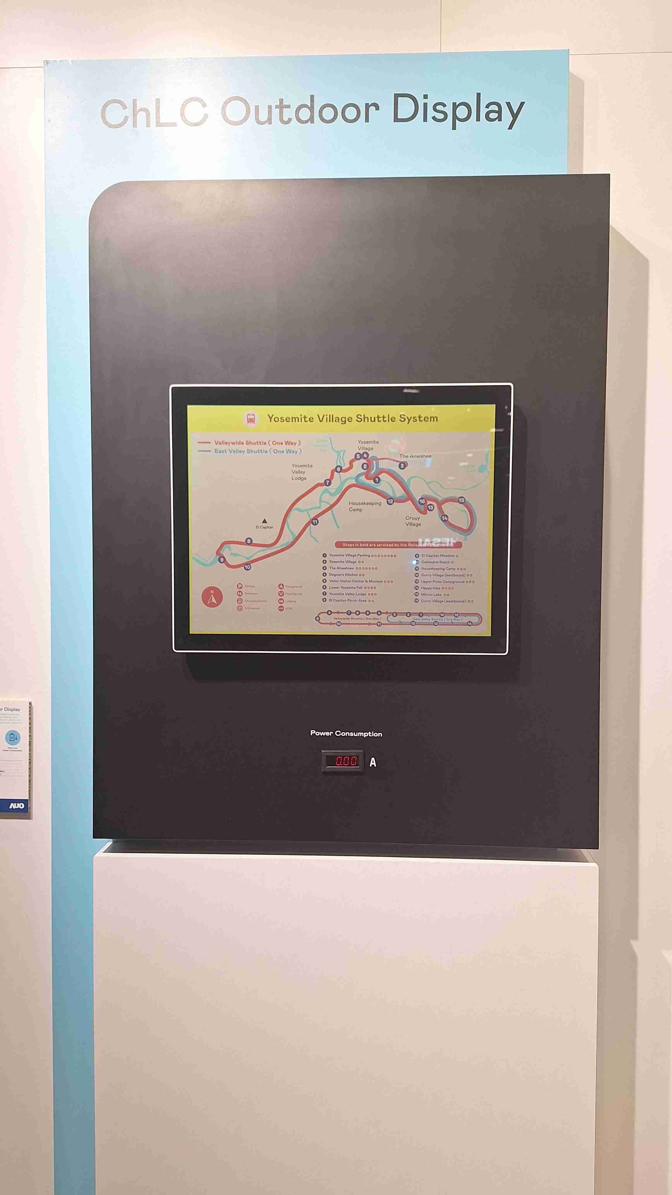 欧陆注册的「胆固醇液晶超低耗能户外全彩显示器」不只环保省电，，且符合户外严苛使用环境，，拥有在摄氏-30度至85度下的宽温使用优势，，，并且强光愈强愈能呈现绝佳的色彩饱和度及显示效果，，，，易于安装的特性将成为户外电子看板的新首选。。。。